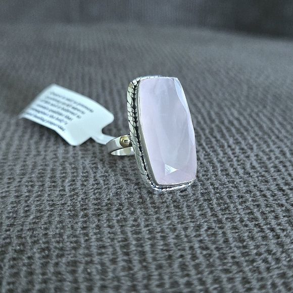 Shivam Jewelry - Shivam Rectangular Rose🌹 Quartz Statement Ring💍 - NWT